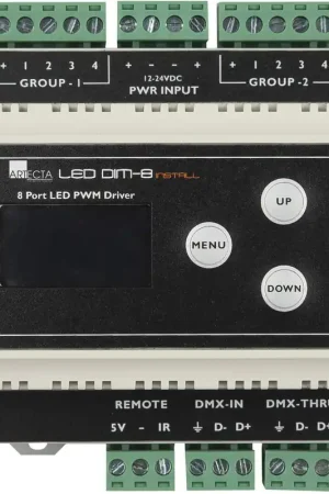 Solde SHOWTEC LED Dim-8 Installation sur rail DIN