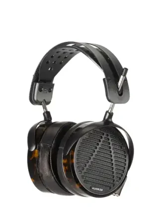 Petit Prix AudezeLCD 5